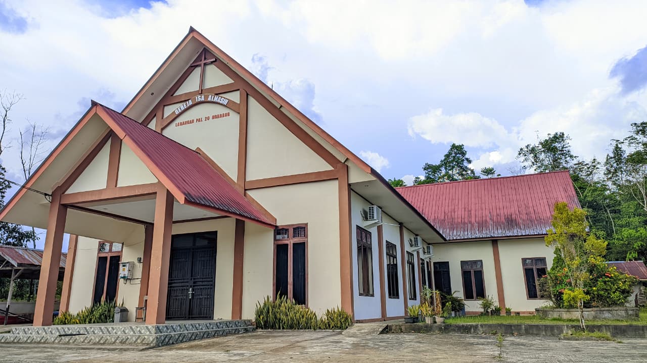 Gedung Gereja Isa Almasih Ladangan Pal 20